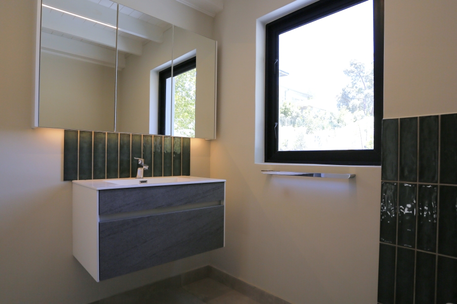 4 Bedroom Property for Sale in Bokkemanskloof Western Cape